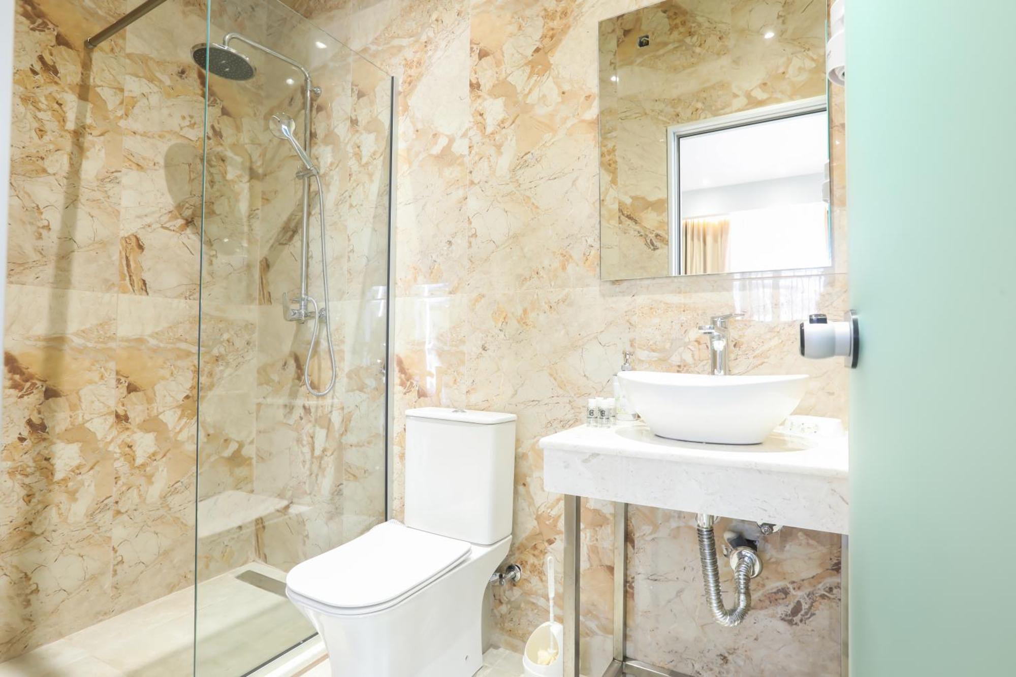Corfu Gold Luxury Suites Benitses  Exterior photo